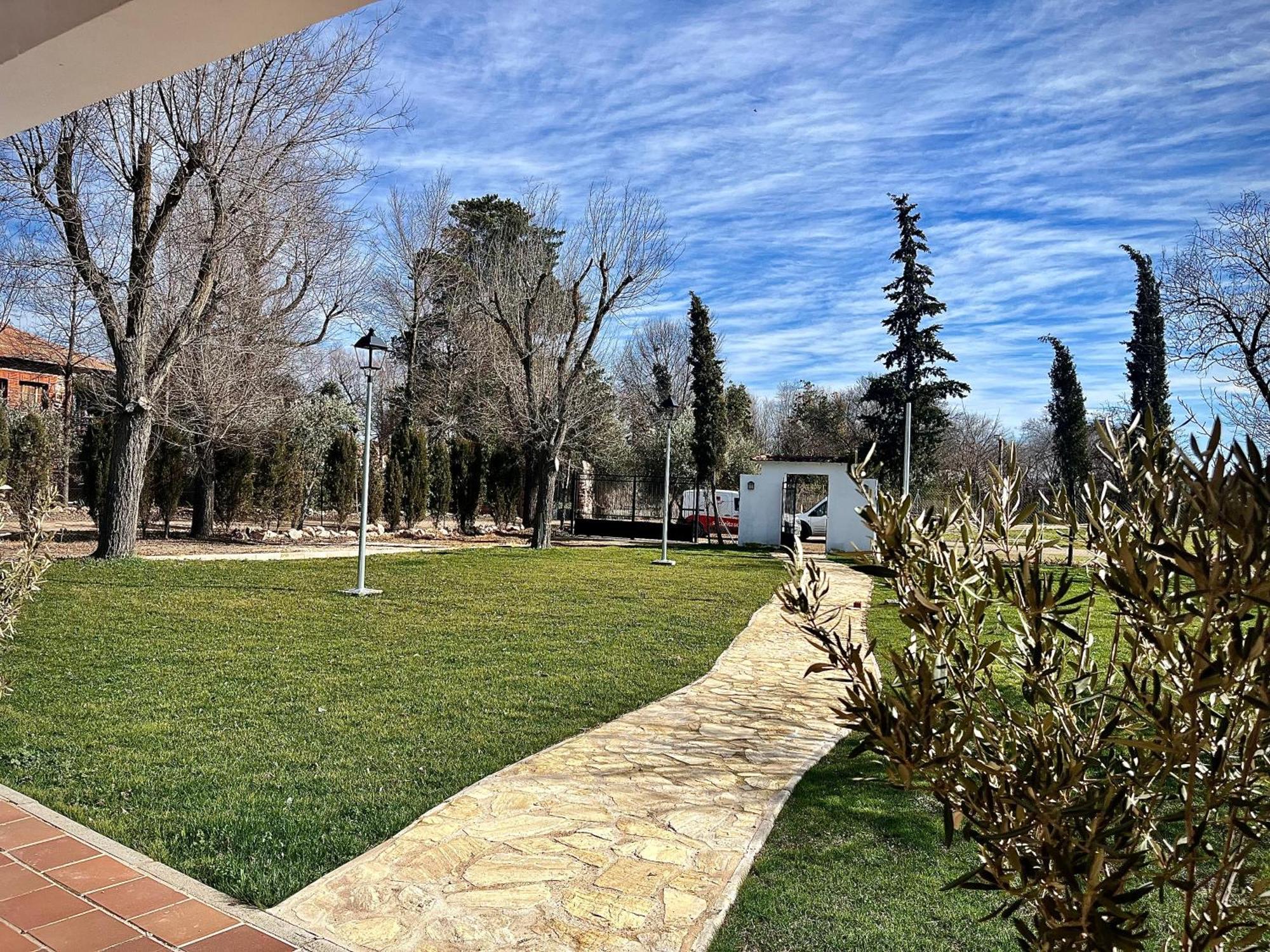 Villa Mercedes Argamasilla de Calatrava Exterior photo